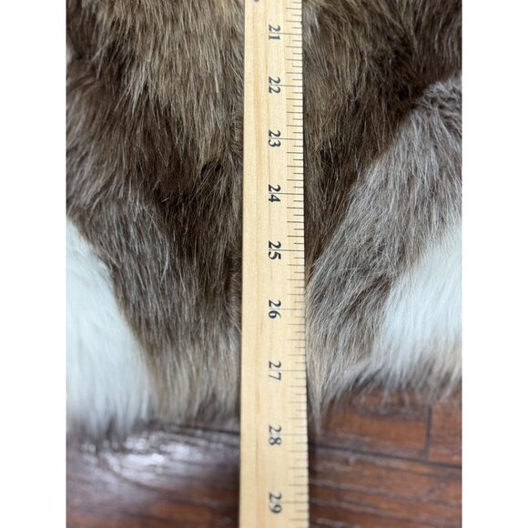 Skies Are Blue Womens M Faux Fur Chevron Vest Winter Coat Neutral Beige Brown - Picture 9 of 11